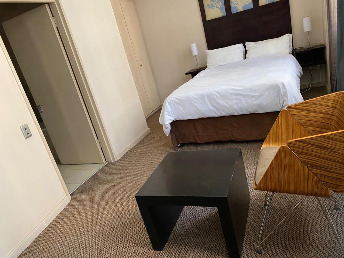 Mapungubwe Hotel Apartments Marshalltown Johannesburg Esterno foto